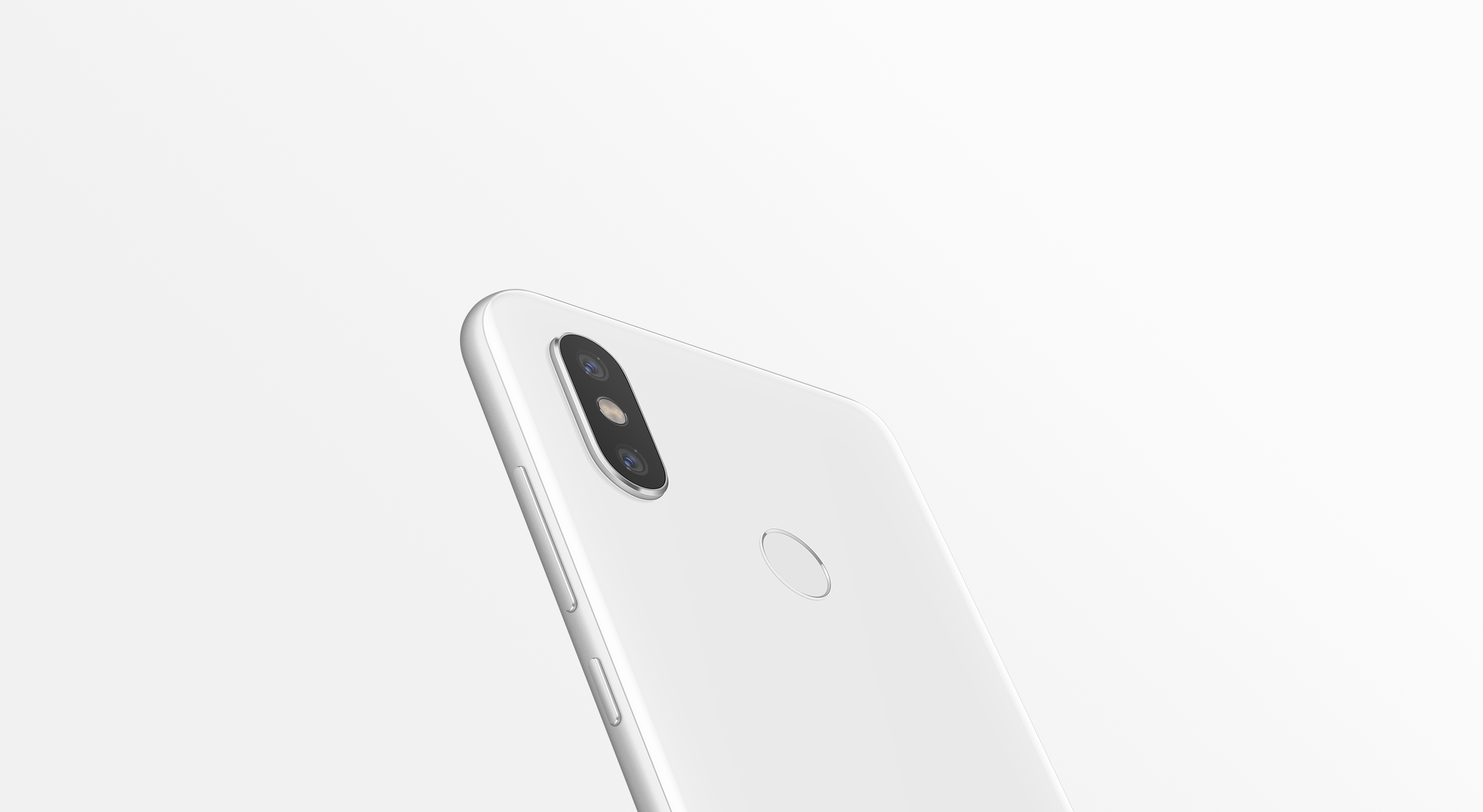 Купить Xiaomi Mi 8 в Москве, смартфон Xiaomi Mi 8